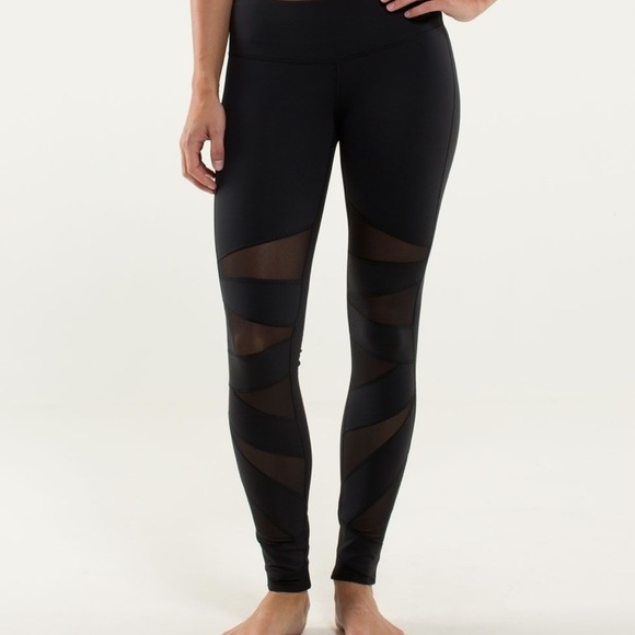 lululemon athletica Pants - Mesh lulu leggings size 4